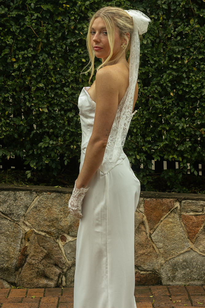 Esmée Bow Veil - Image 3